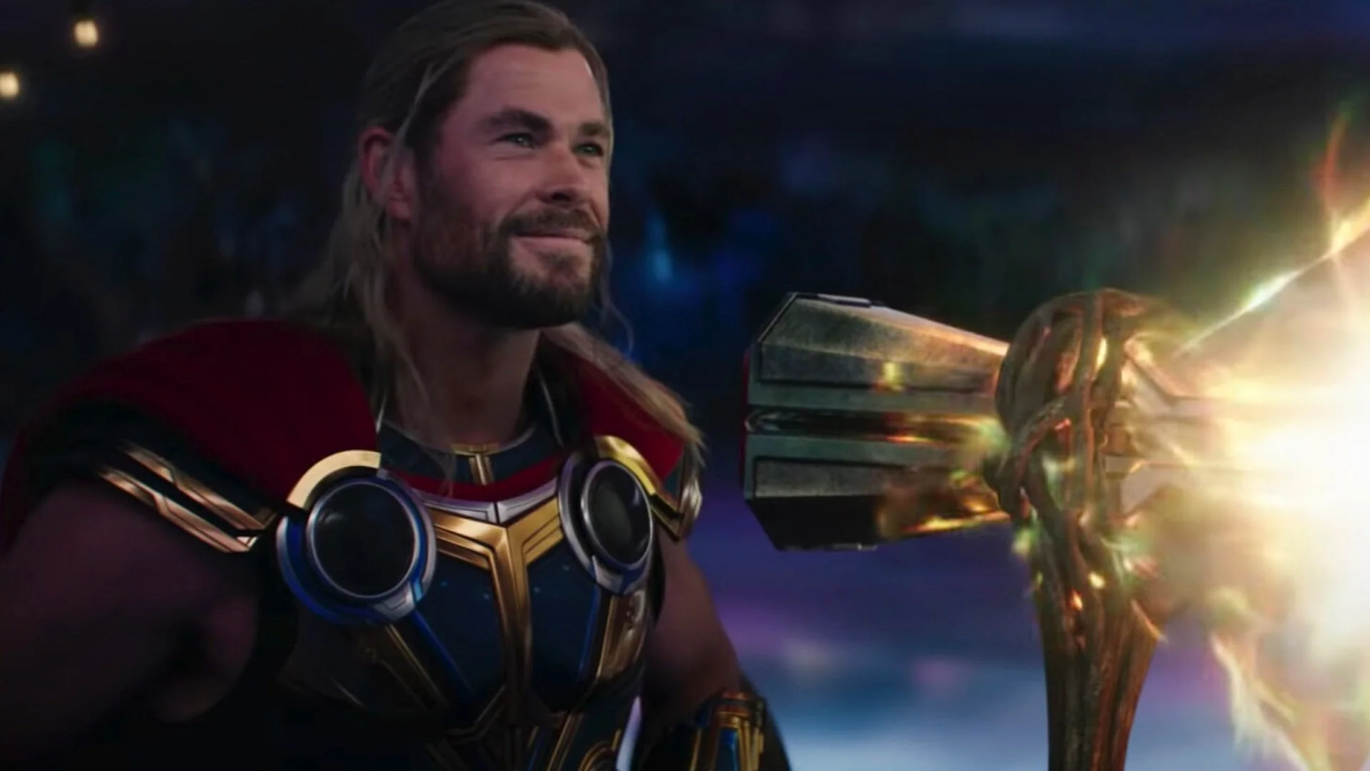 Chris Hemsworth Reportedly Wants EXTRACTION Director for Marvel's